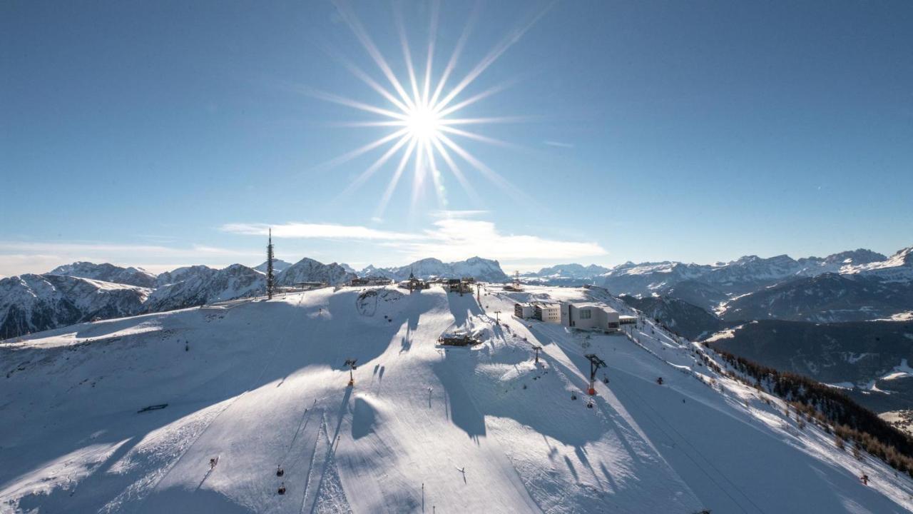 Kronplatz Mountain Lodge Brunico Eksteriør bilde